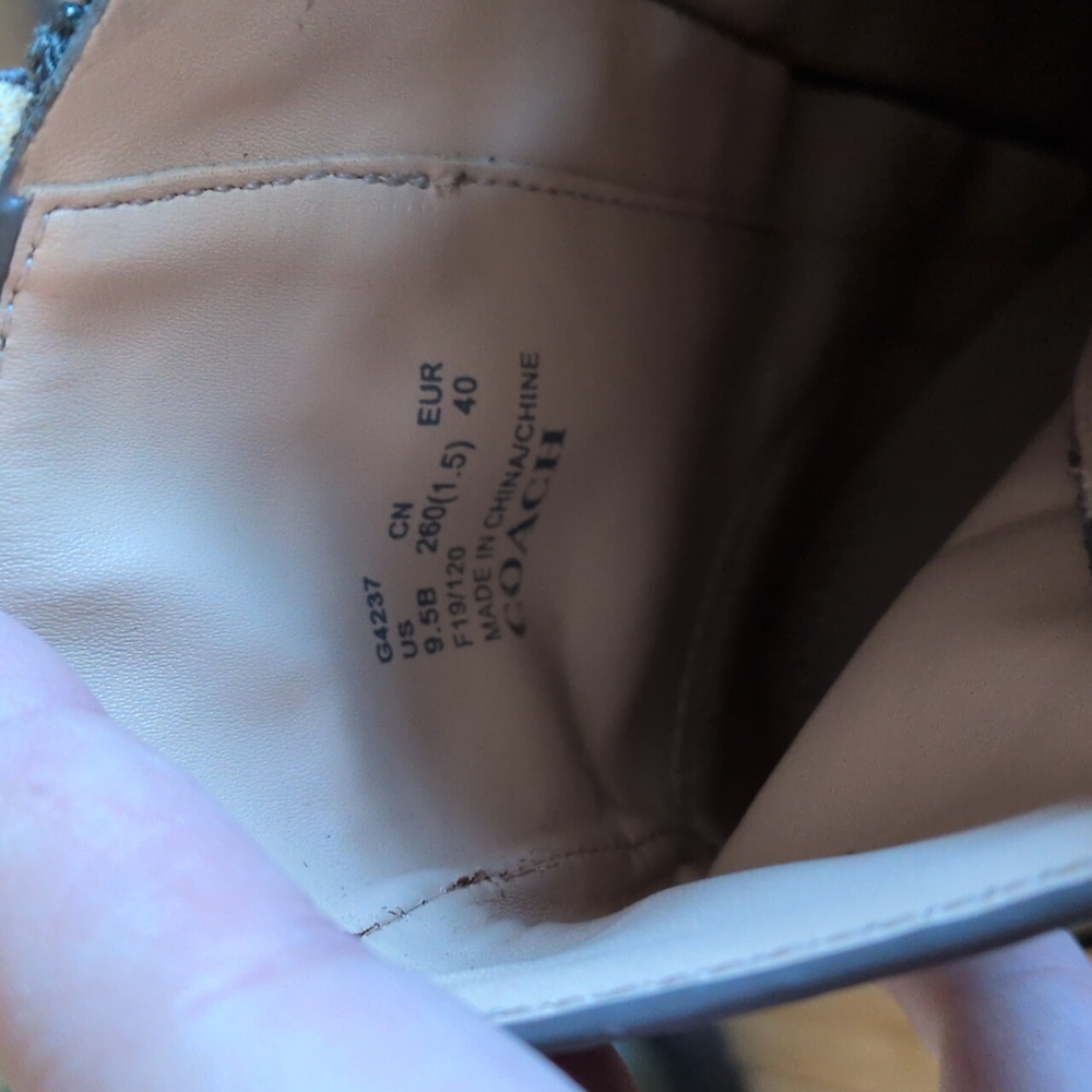 ✨ Coach Green And Tan Heeled Hedy Boot Size 9.5/ 40 - Picture 6 of 8